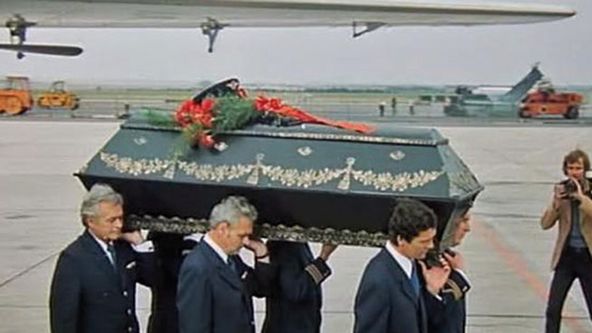 Tridsať prípadov majora Zemana (29)