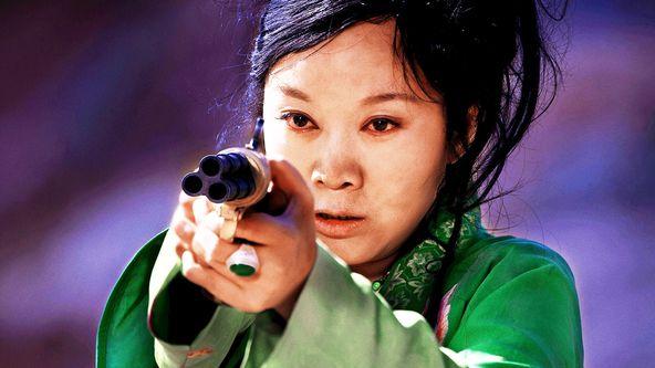 Zbytečná krutost aneb žena, pistole a obchod s nudlemi