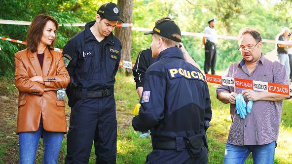 Pod hladinou (7, 8)