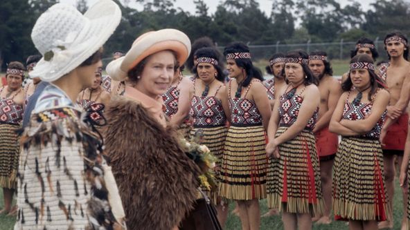 Alžběta I. a Alžběta II., zlaté královny (1/2)