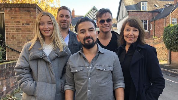 Nejlepší dům ve čtvrti (8)