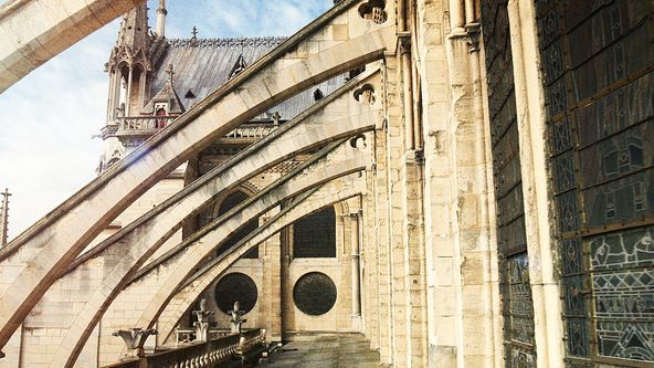 Katedrála Notre Dame a její stavitelé