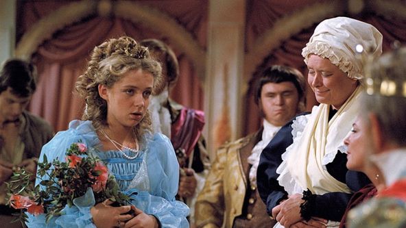 O spící princezně, šípkových růžích a uražené víle