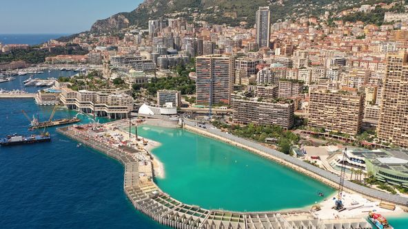 Monako: Dobývání moře