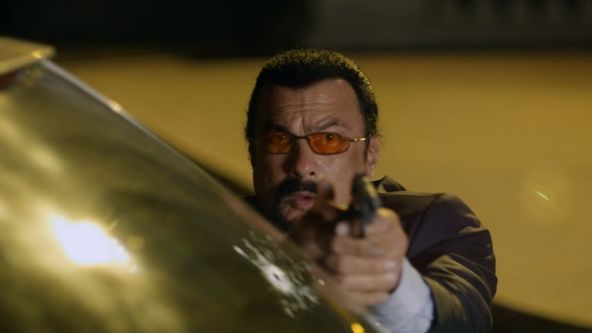 Na špatné straně hlavně