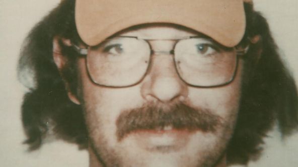 Tělo ve sklepě II (8)