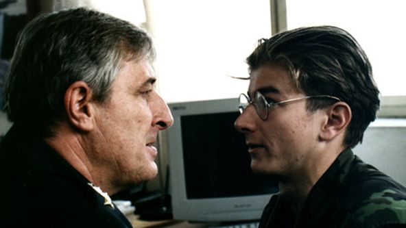 Otec neznámý aneb cesta do hlubin duše výstrojního náčelníka