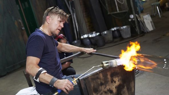 Mistři ve foukání skla II (2)