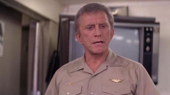 Tajemná záře nad Pacifikem