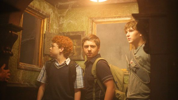 Tři pátrači a tajemství strašidelného zámku