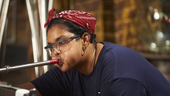 Mistři ve foukání skla II (2)