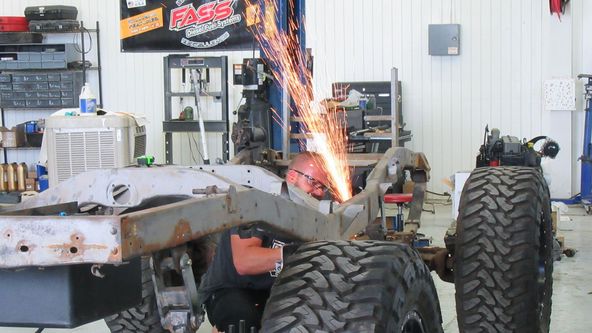 Bratři v dieselu II (12)