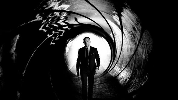 Hit na sobotę - Skyfall