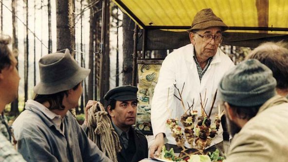 Smích se lepí na paty