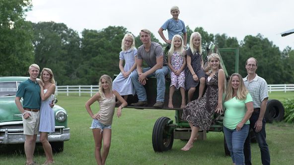 Vítejte u Plathových V (6)