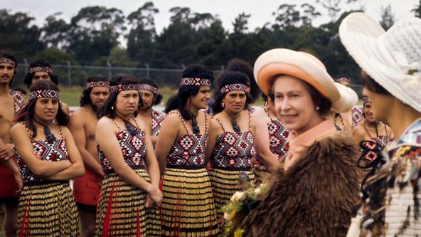 Alžběta I. a Alžběta II., zlaté královny (2/2)