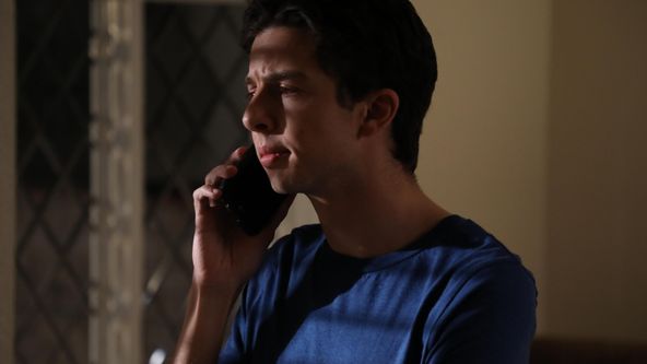 Vražda má ráda společnost (2)